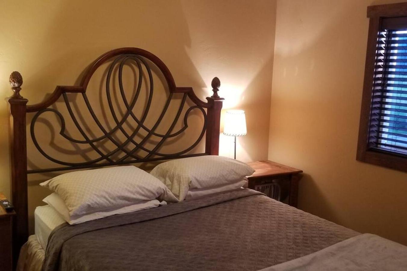 The Roost Lodge Kalispell Bagian luar foto